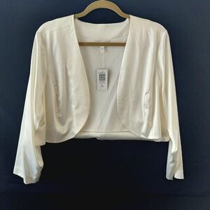 Torrid Ever After Cropped Bolero Jacket 2X